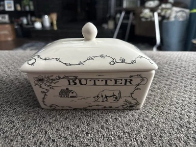 Plato de mantequilla con cubierta vaca granero 1 lb Spread The Love Farm Country cooperativo creativo Foto 1 de 4