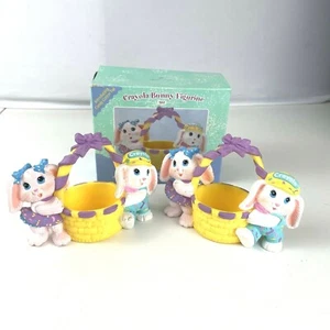 Juego de 2 estatuillas vintage con sello Crayola Bunny cesta de Pascua 1991 - Imagen 1 de 10