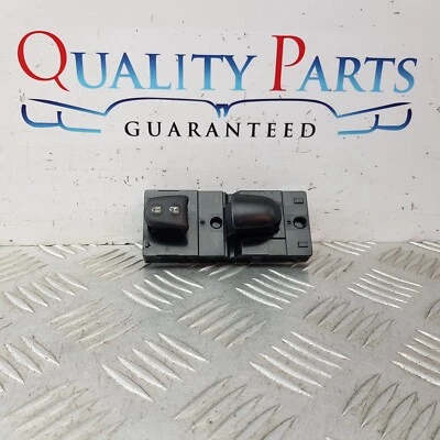 NISSAN PULSAR C13 INTERRUPTOR DE CONTROLE DE JANELA DIANTEIRO ESQUERDO DO PASSAGEIRO 2015  - Imagem 1 de 4