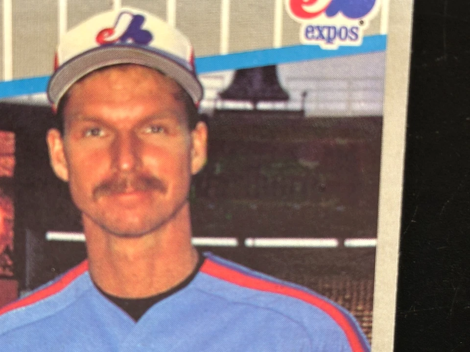 Anuncio Fleer Marlboro 1989 Randy Johnson parcialmente oscurecido tinte verde RC #381 🔥 Foto 1 de 4