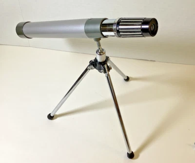 Vintage Philmore Zoom Telescope & Tripod/10x-25x/30mm Aperture/Refractor Type - Image 1 of 4