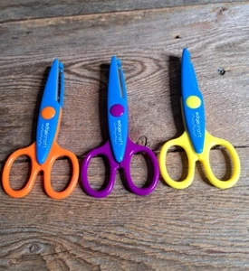 Edgecraft Edging Scissors Corner Paper Edger scrap book Crafts Set Of 3 - Picture 1 of 8