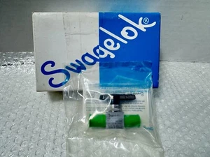 Swagelok SS-42VCR4-1466 Ball Valve - Picture 1 of 4