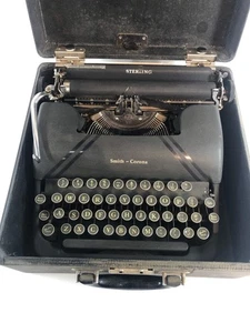 1940s Smith - Corona Sterling portable manual typewriter - Picture 1 of 11