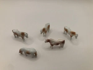 5 Pferde | Zubehör zur Landschaftsgestaltung | H0 | 1:87 | Figuren - Picture 1 of 2