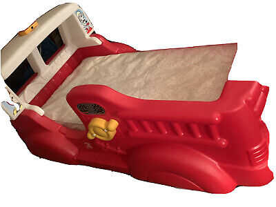 Fisher Price Toddler Fire Engine Bed With Mattress • 72$