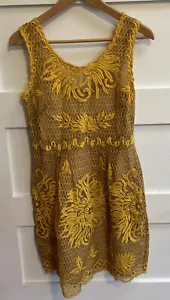 Yoana Baraschi Anthro Wabe durchsichtiges Spitzenkleid gelb ungefüttert, mit Slip - Bild 1 von 5