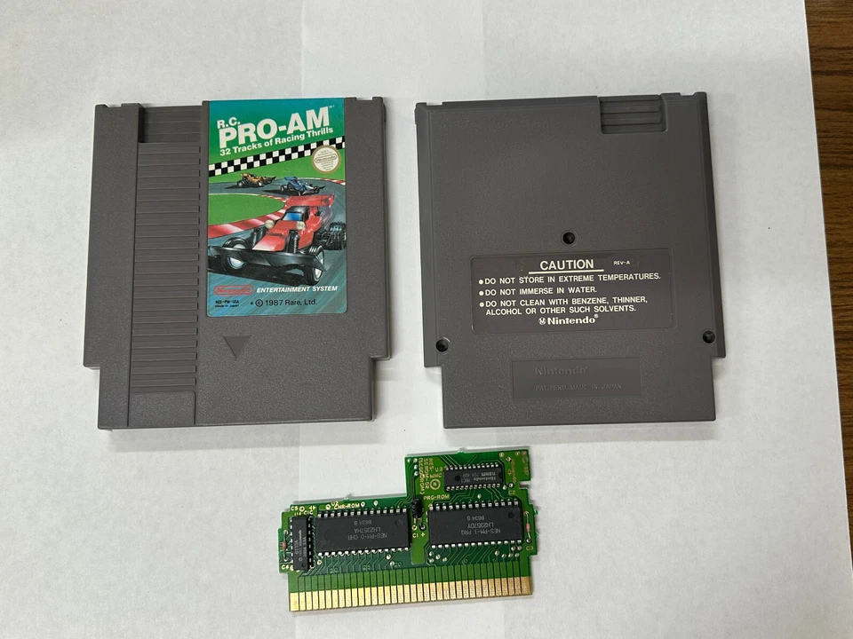 R.C. Pro-Am (Nintendo Entertainment System, 1988)- AUTHENTIC- TESTED & WORKS - Image 1 of 1