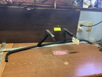 Soporte de rack trasero # 1014668-067 Polaris 2007 Sportsman 500 HO 4x4 EFI Foto 1 de 4