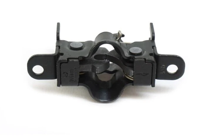 Capó de seguridad genuino Mercedes Benz W163 W208 W210 NUEVO 2108800960 Foto 1 de 3