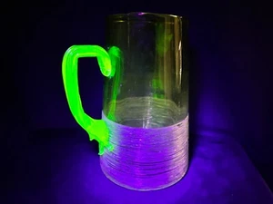 Uranium Glass Water Jug Green Pitcher Depression Era Clear Swirl Base Vintage - Picture 1 of 14