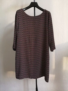 Luftiges Kleid Sommerkleid Minikleid, Gr. 38 / M, graphisch, gerade geschnitten - Bild 1 von 2