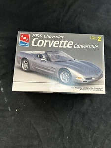 AMT 1998 Chevrolet Corvette Convertible Model-ID #4 - Picture 1 of 2