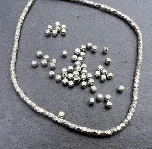 Sterlingsilber 0,925 Abstandhalter Perlen. quadratische und facettierte quadratische schwere Perlen - Bild 1 von 4