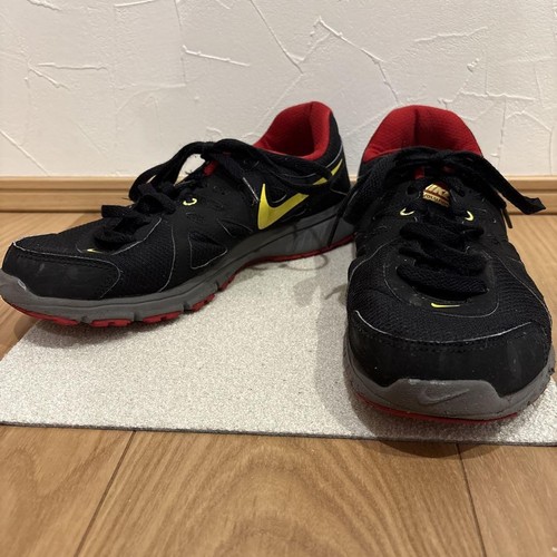 Scarpe da corsa Nike uomo nere rosse leggere piatte taglia 9 US usate