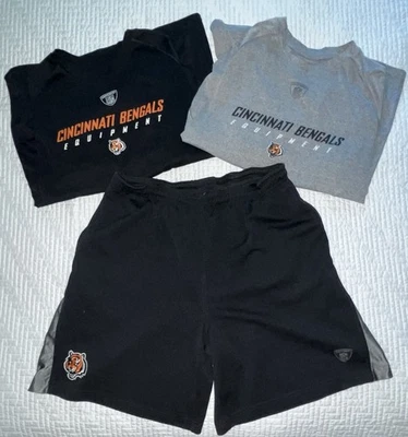 Vintage Team Issued Cincinnati Bengals Reebok Practice Shirts & Shorts - Image 1 of 4