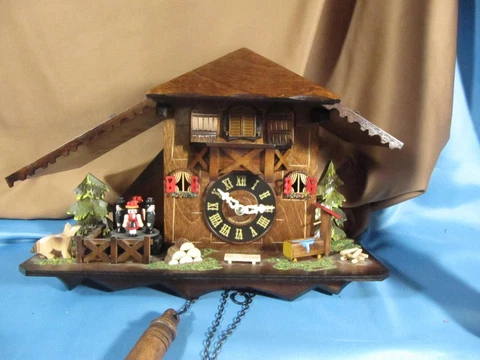 German Cuckoo Clock Quartz-movement Chalet-Style by Engstler, Pre-owned Cover