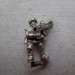 Citadel Warhammer 90s 40K Imperial Guard Cadian Shock Trooper with Flamer - Picture 1 of 1