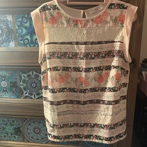 Oasis M Top Lace Floral Stripe Short Sleeve Top - Picture 1 of 4