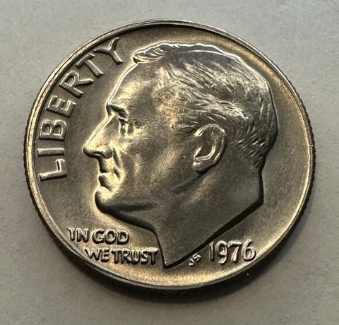 1976-P Roosevelt Dime 10cent Coin from US Mint Set. Uncirculated BU Cover