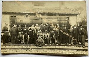orig. Foto AK Beruf Eisenbahn Arbeiter Waggon 1920 Ach Braunau am Inn 