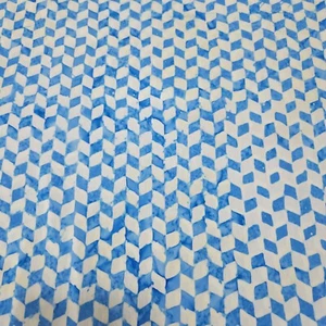 27" Destination Banyan Batiks White Blue Geometric - Picture 1 of 4
