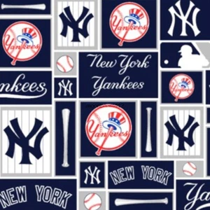 16 Inches MLB New York Yankees Patch Cotton Fabric Major League Baseball Logo - Picture 1 of 1