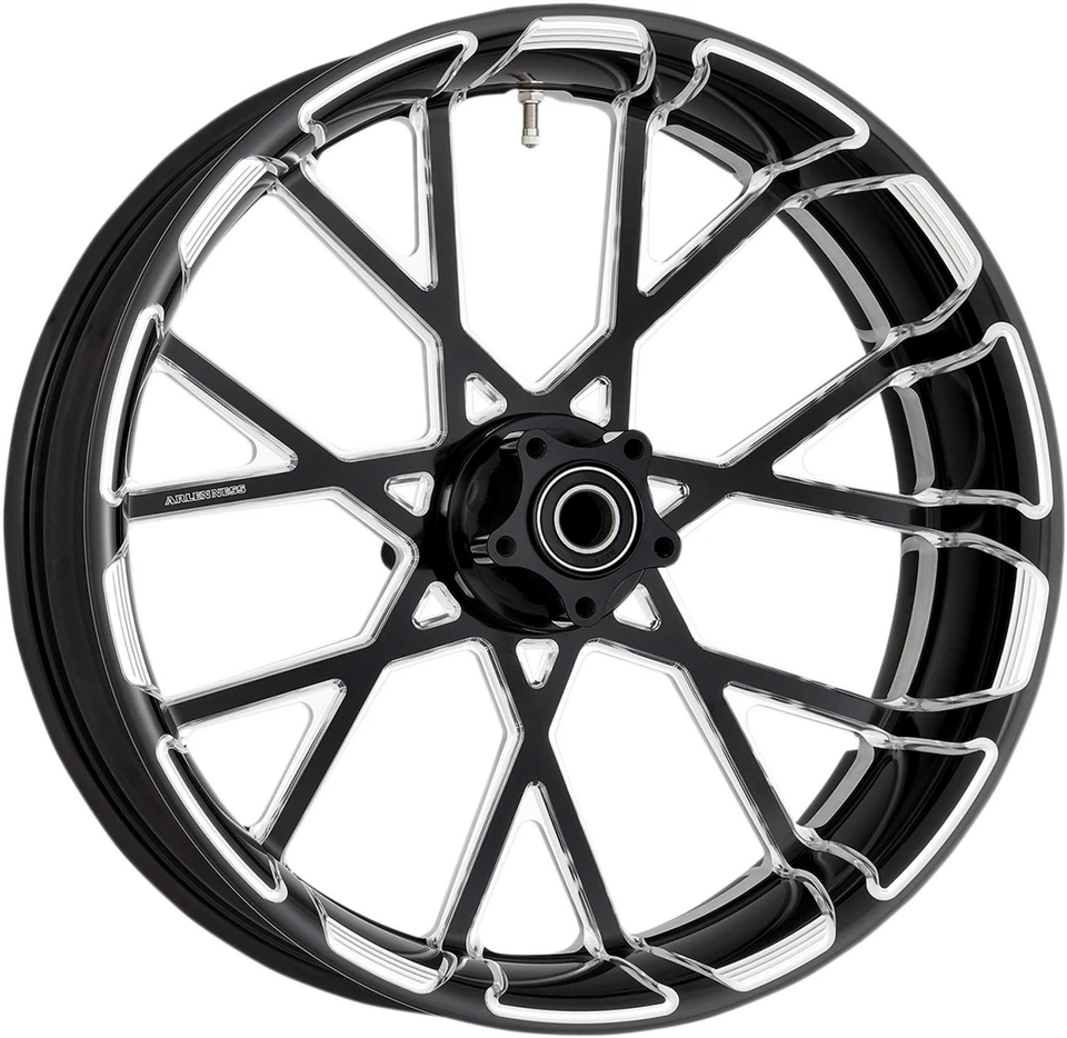Arlen Ness 18" x 5.5" Procross Forged Black Rear Wheel w/Hub (10101-203-6501) - Imagem 1 de 1