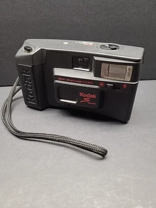 Flash electrónico vintage Kodak serie S10 35 mm cámara enfoque disparo libre - Imagen 1 de 6