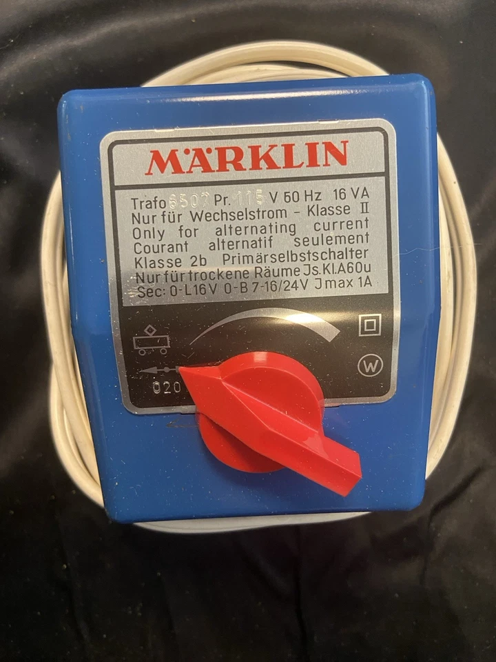 Transformador de corriente alterna Marklin 6507 115V vintage en caja original Foto 1 de 4