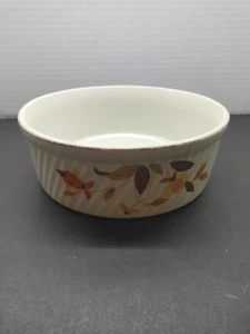 Hall Vintage Autumn Leaf Jewel Casserole Souffle Dish Round Ridged Edge - Picture 1 of 3