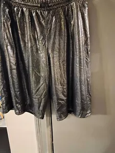 IVY PARK WOMENS METALLIC PERFORATED SHORTS SIZE MEDIUM BLACK/SILVER - Picture 1 of 7