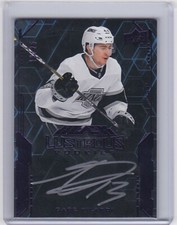 2020/21 UD Black Gabe Vilardi Lustrous Rookies Autograph Rookie Card #19/25