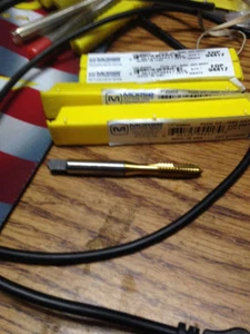 1/4"-20 GH3 SCHNELLARBEITSSTAHL 3 FLÖTE TiN BESCHICHTET SPIRAL PUNKT STECKER GEWINDEBOHRER - Bild 1 von 1