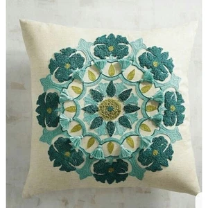 Copricuscino quadrato Pier 1 cerniera blu verde nappe ricamo boho marocchino - Foto 1 di 7