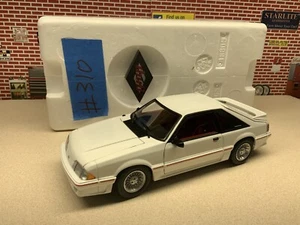 1/18 GMP 1988 Ford Mustang GT white red interior 19001 blemished LPD EXCL #310 - Bild 1 von 19