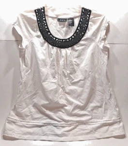 RQT Women Cap Sleeve Top Medium Round Neckline Black Cutouts Bottom Hem Detail - Picture 1 of 7