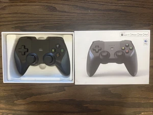 Hori Horipad Ultimate Wireless Game Controller for Apple TV, iPad, iPhone, MacOS - Picture 1 of 5
