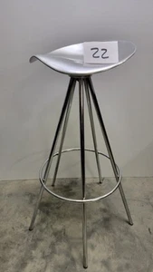 Jamaica Bar Stool Chair design by Pepe Cortés For AMT - Made in Spain - Picture 1 of 3