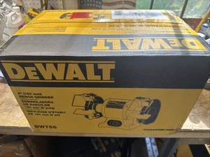  DW756 DeWalt Schleifmaschine 6" Bank 5/8 PS - Bild 1 von 1