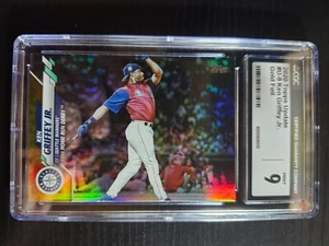 2020 Topps Update Ken Griffey Jr. Gold Foil CGC 9 #U-9 Mariners - Picture 1 of 2