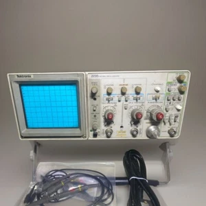 TEKTRONIX 2235 Analogue Oscilloscope , 100 Watts & 2 channels - Picture 1 of 6