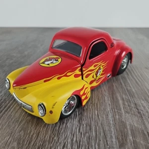 Buc-ees Classic Collectibles 1941 Willy's Coupe Car Premium Die Cast. 1:24 Model - Picture 1 of 10