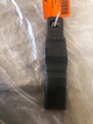 Ford Explorer Sport 2001 cinturón de seguridad delantero hebilla lado derecho del pasajero Foto 1 de 4