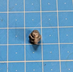 Bladeguard Veterans Bits Sergeant Crusader Helmet Head Space Marines 40k Bitz - Picture 1 of 1