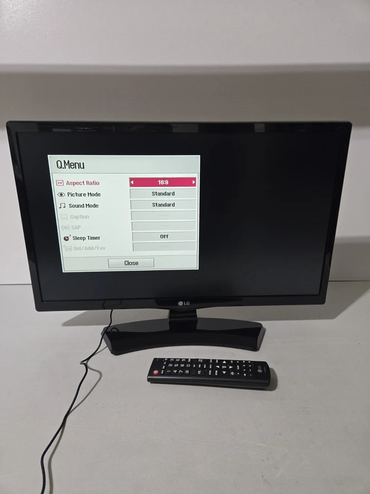 LG 22LJ4540 22 inch Full HD 1080p LED TV With Remote Cord - Image 1 of 4