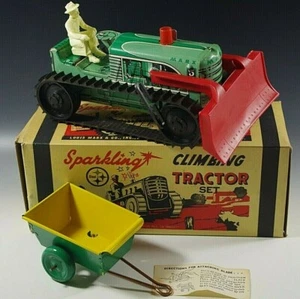 MARX 1950's CLIMBING TRACTOR SET SPARKLING TIN MIB WINDUP TOY RED WITH BOX #17 - Picture 1 of 10