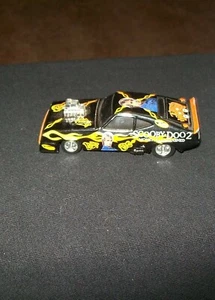 2002 ERTL RACING CHAMPIONS SCOOBY DOO 2 THE MYSTERY MACHINE 1:64 DIECAST CAR - Picture 1 of 5