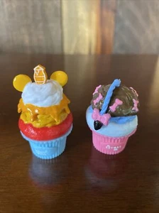 Disney D’lectables Winnie the Pooh #9 & Eeyore #12 - Picture 1 of 7