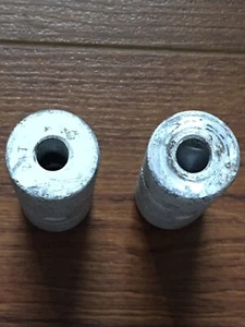 SUPER RARE OLD SCHOOL 80’s BMX AXLE PEGS!! (WHITE) - Picture 1 of 4